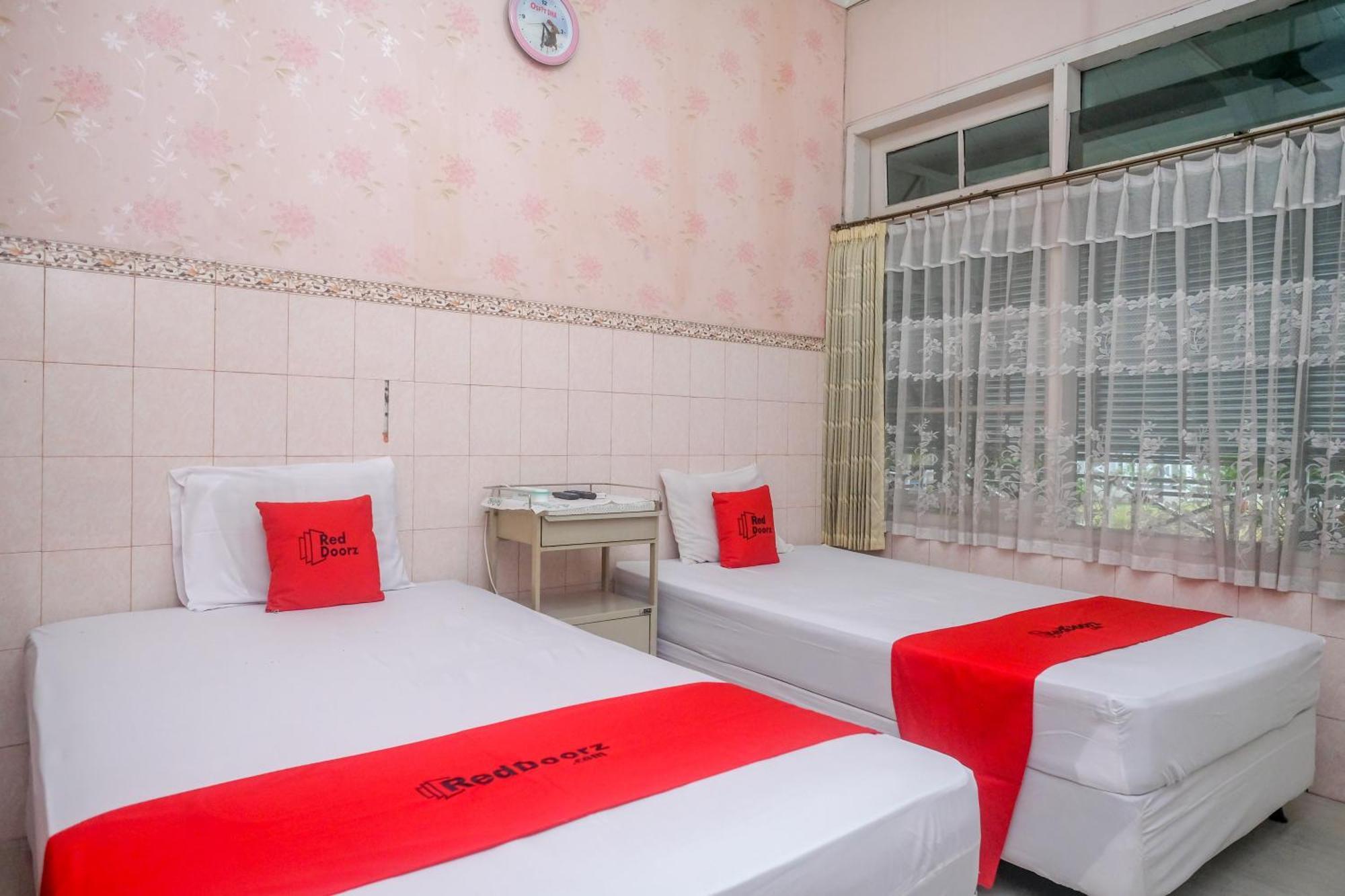 Reddoorz Syariah At Griya Raharja Klaten Zewnętrze zdjęcie