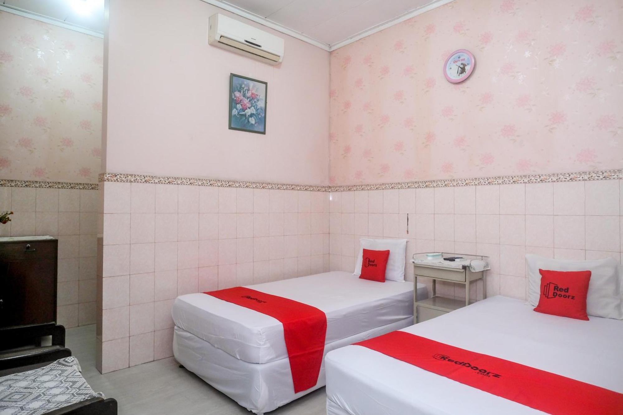 Reddoorz Syariah At Griya Raharja Klaten Zewnętrze zdjęcie