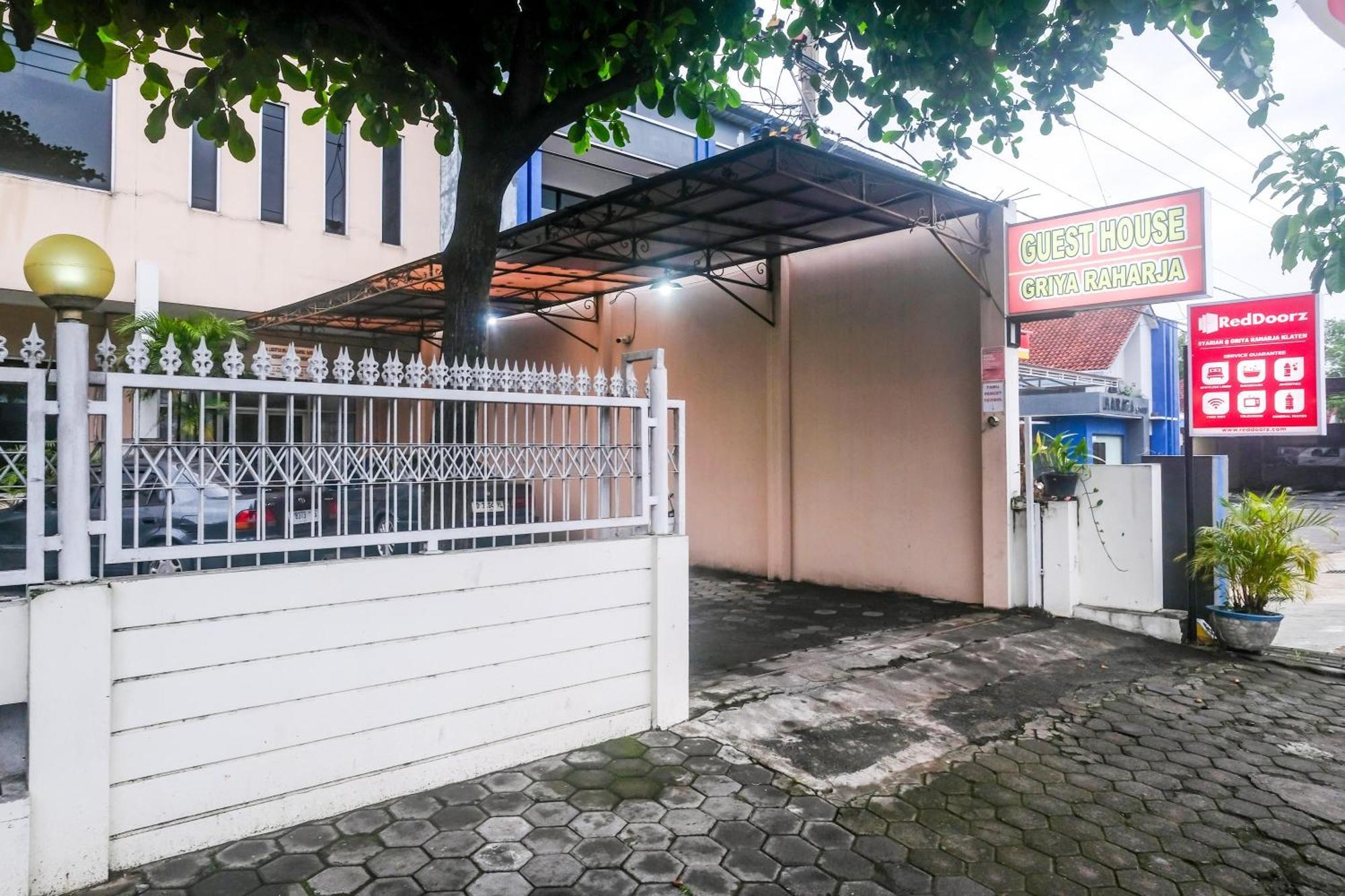 Reddoorz Syariah At Griya Raharja Klaten Zewnętrze zdjęcie