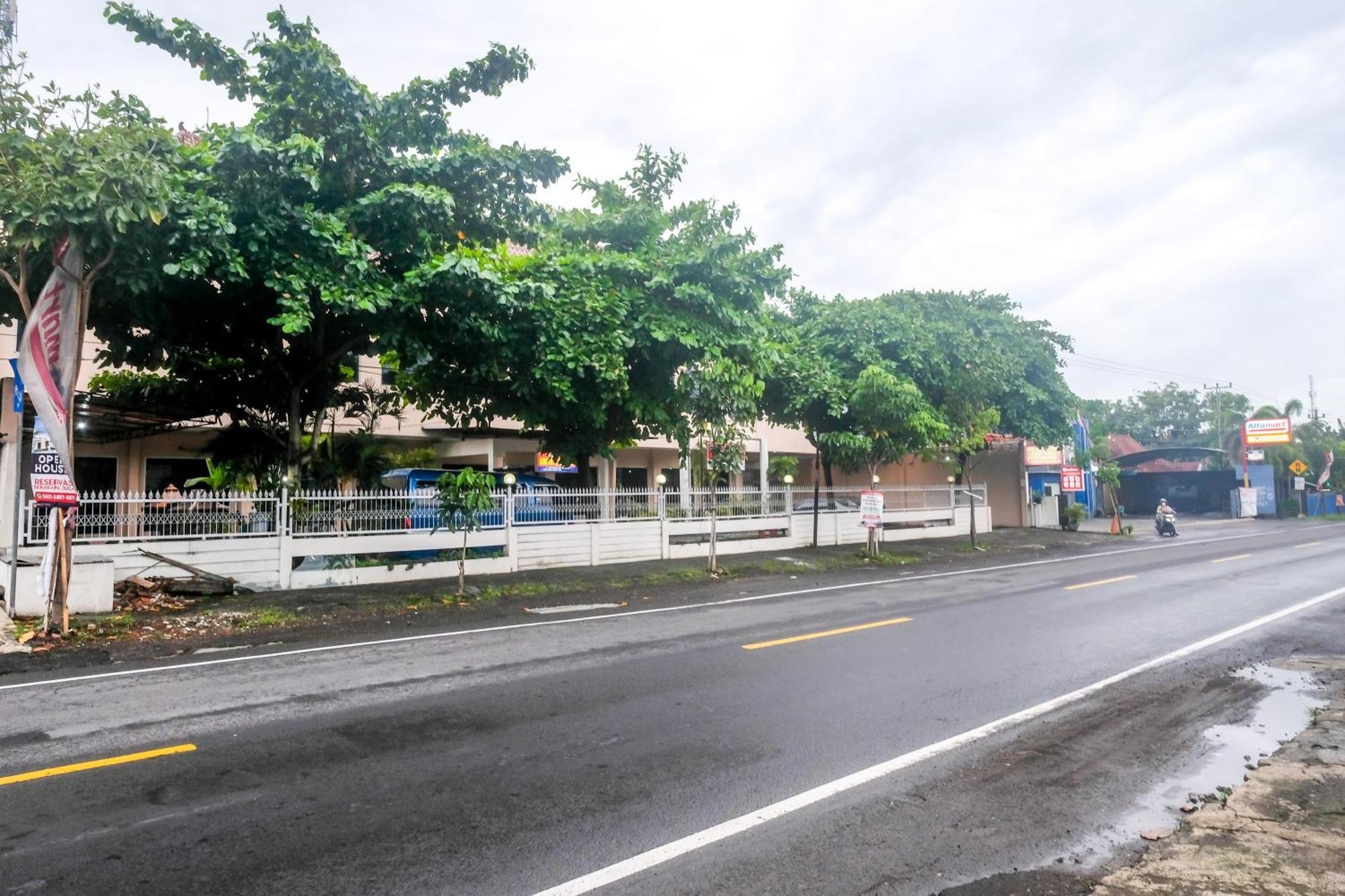 Reddoorz Syariah At Griya Raharja Klaten Zewnętrze zdjęcie
